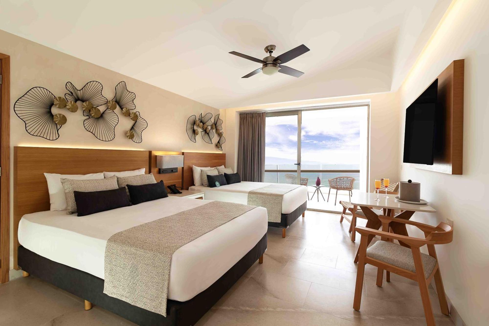 Sunset Plaza Beach Resort Puerto Vallarta All Inclusive Exterior photo